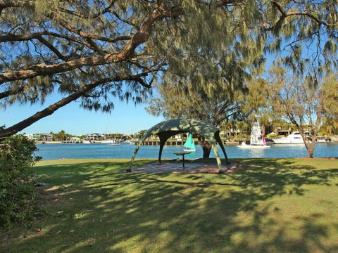 Maui 6 - 2 BDRM Apt On Parkyn Pde - Mackay Tourism 3