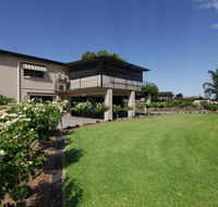 Mayfair Motel - Mackay Tourism