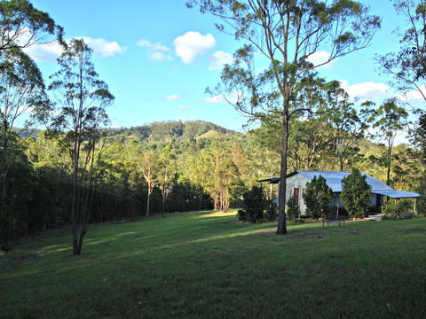 Melawondi Spring Retreat - Mackay Tourism 0
