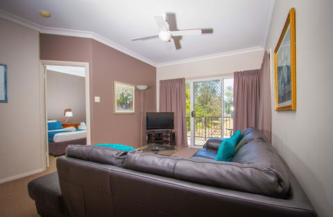 Meridian Beachside Apartments - Mackay Tourism 2
