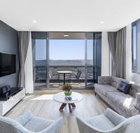 Meriton Suites Southport - Mackay Tourism