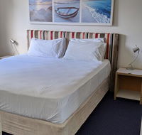 Mermaid Beach Apartment - Mackay Tourism