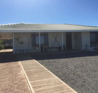 Mermaid Beachside Accommodation - Mackay Tourism