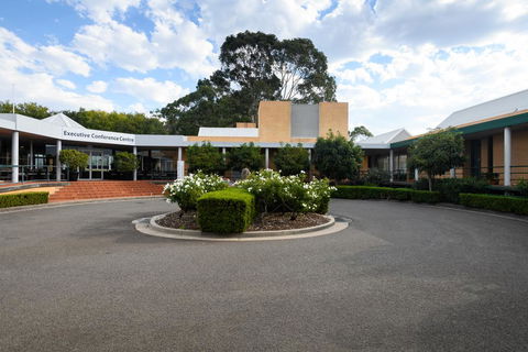 MGSM Executive Hotel & Conference Centre - Mackay Tourism 3