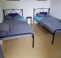 Minjerribah Island Accommodation Straddie - Mackay Tourism
