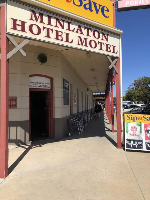 Minlaton Hotel - Mackay Tourism 1