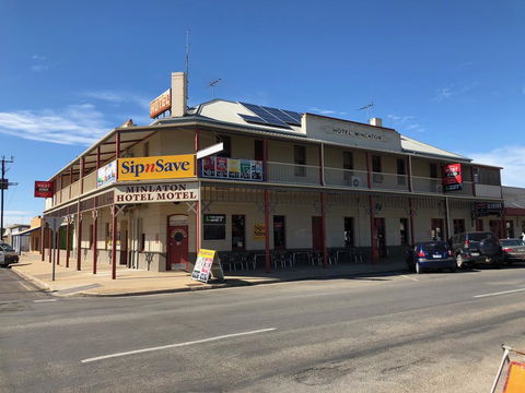 Minlaton Hotel - Mackay Tourism 0