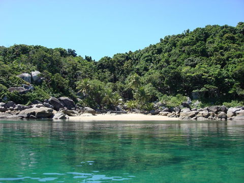 Mission Beach Shores - Mackay Tourism 2