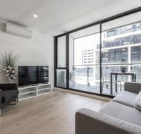 Modern  Bright 2BR Apt- Parking WIFI Pool  Gym - Mackay Tourism