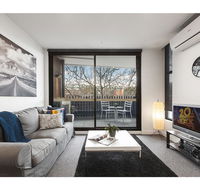 Modern 2 bed apartment in trendy Collingwood - Mackay Tourism