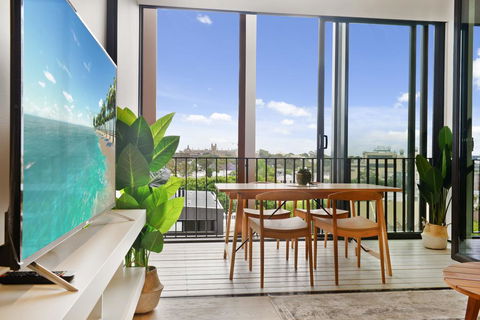 Modern Luxury Apartment In The Heart Of Sydney CBD - Mackay Tourism 1