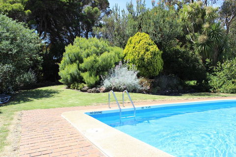 Motel Warrnambool - Mackay Tourism 2