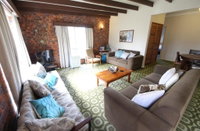 Muller's Cottage at Hat Head Pet Friendly