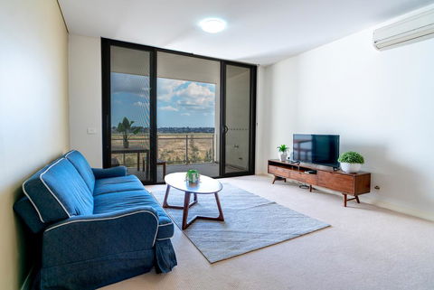 MWP25-Comfy 2 Bedroom Apt In Wentworth Point - Mackay Tourism 0