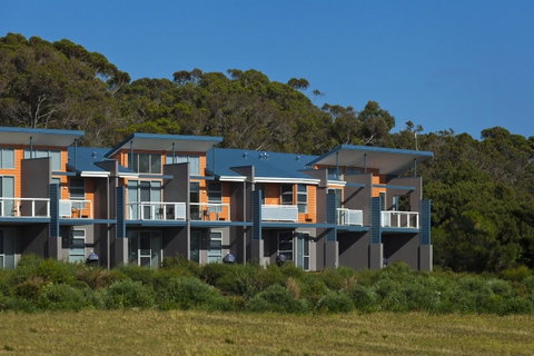 Cosy Corner Sea View Apartments - Mackay Tourism 2