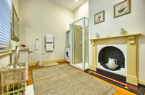 Spencer Suites Albany - Mackay Tourism 1
