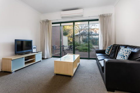 Perth Ascot Central Apartment Hotel Official - Mackay Tourism 24