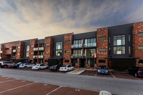 Perth Ascot Central Apartment Hotel Official - Mackay Tourism 4