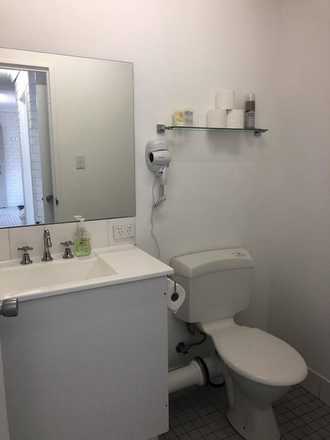 Wheeler Apartments Perth - Mackay Tourism 21