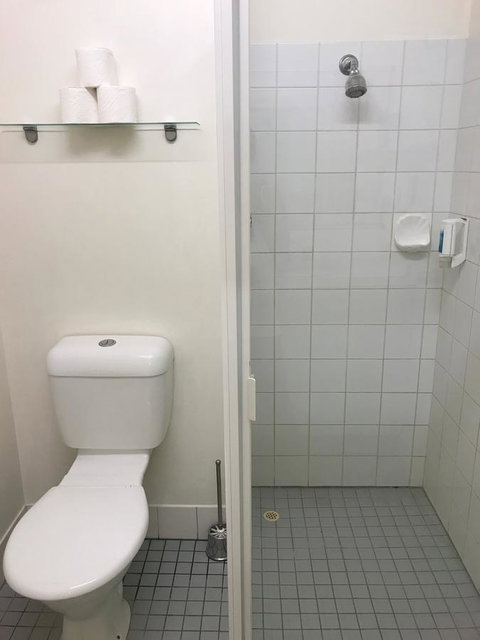 Wheeler Apartments Perth - Mackay Tourism 17