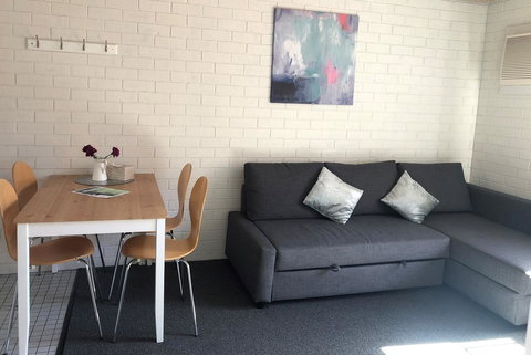 Wheeler Apartments Perth - Mackay Tourism 4