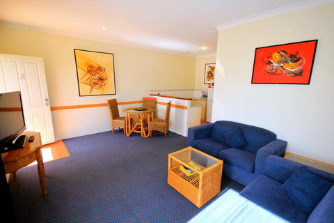 Bunbury Motel And Apartments - Mackay Tourism 19