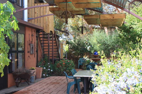 Hotham Ridge Estate - Mackay Tourism 26