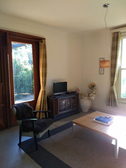 Hotham Ridge Estate - Mackay Tourism 22