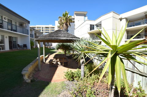 Seashore Memories - Sleeps 3 - Mackay Tourism 13