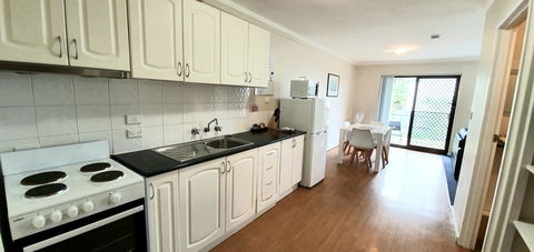West Beach Lagoon 202 - Quiet & Ground Floor! - Mackay Tourism 6
