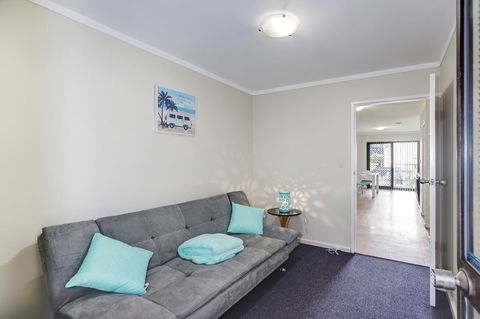 West Beach Lagoon 202 - Quiet & Ground Floor! - Mackay Tourism 4