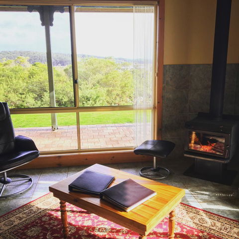 Riverside Retreat Chalets, Walpole - Mackay Tourism 6