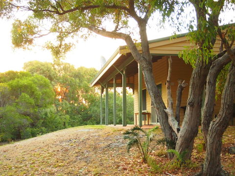 Riverside Retreat Chalets, Walpole - Mackay Tourism 3