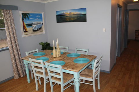Jbay Beach Shack - Mackay Tourism 11