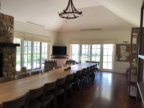 Caves Road Guest Houses - Mackay Tourism 3