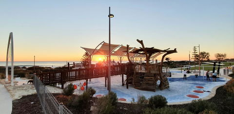 West Beach Lagoon 218 - Outstanding Value! - Mackay Tourism 24