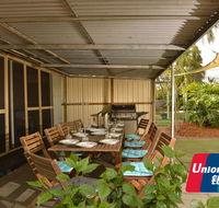 Midgard Cottage - Great location  close to airport - Mackay Tourism