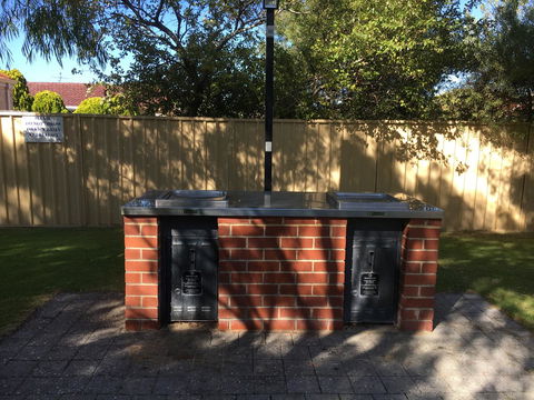 Geographe Bay Apartment - Mackay Tourism 13