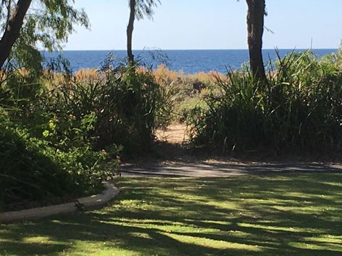 Geographe Bay Apartment - Mackay Tourism 14