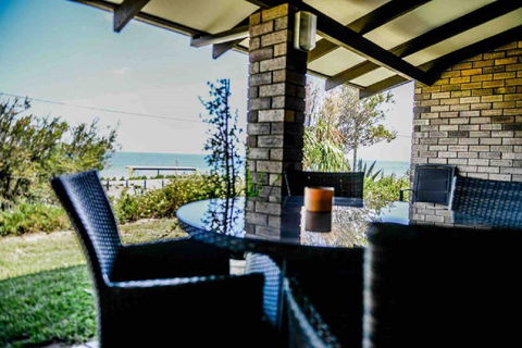 Geraldton Holliday Villas - Mackay Tourism 5