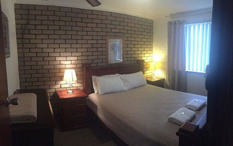 Geraldton Holliday Villas - Mackay Tourism 19