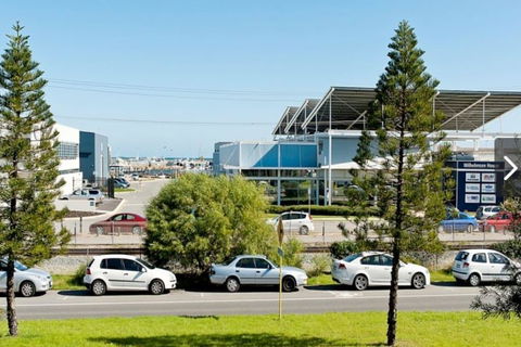 Fremantle Local Beach Studio - Mackay Tourism 5