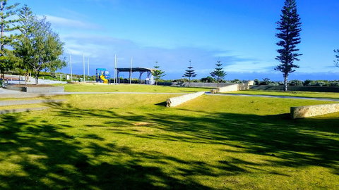 Mandurah Beach Front Apartment - Mackay Tourism 9