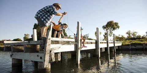 Mandurah Beach Front Apartment - Mackay Tourism 10