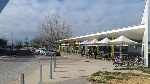 Mandurah Beach Front Apartment - Mackay Tourism 22