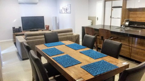 Mandurah Beach Front Apartment - Mackay Tourism 2