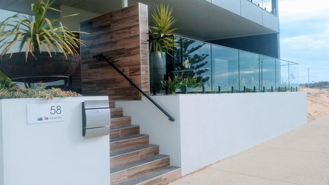 Mandurah Beach Front Apartment - Mackay Tourism 5