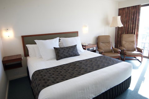 SureStay Hotel By Best Western The Clarence On Melville - Mackay Tourism 24