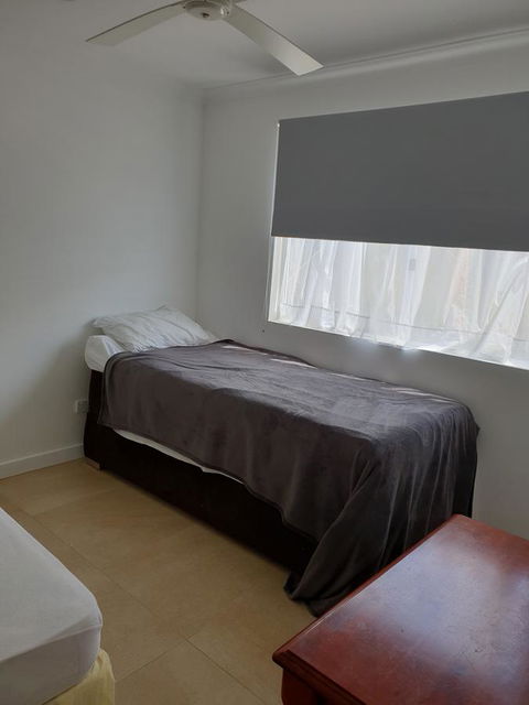 DIANELLA Budget Rooms Happy Place To Stay - Mackay Tourism 2
