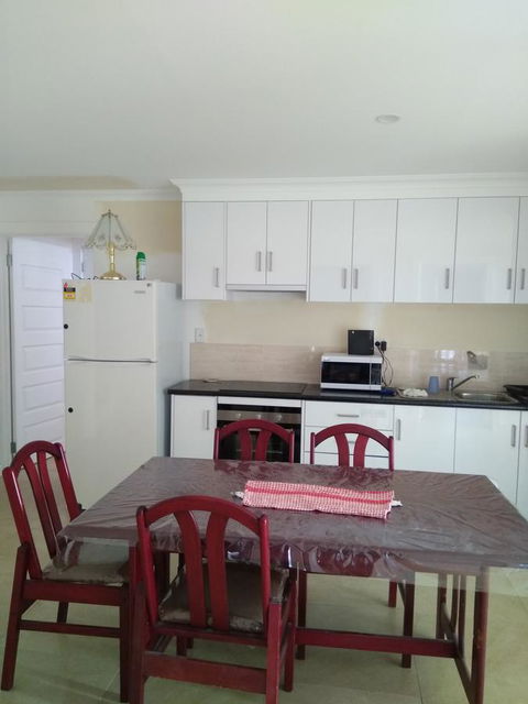 DIANELLA Budget Rooms Happy Place To Stay - Mackay Tourism 8